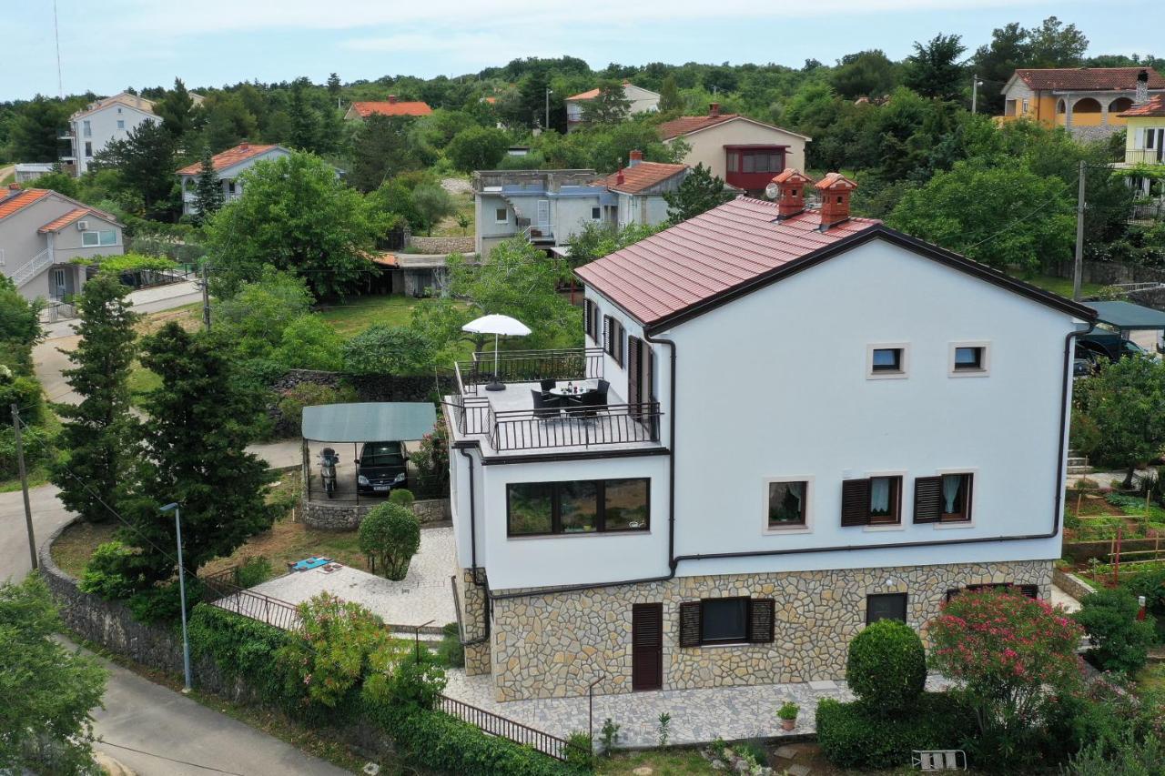 Apartments Olivia & Navy, Silo Dış mekan fotoğraf